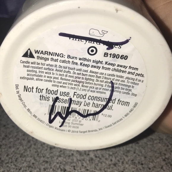 Vineyard Vines for Target Summer Scent candle new - Picture 3 of 3